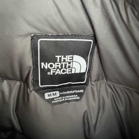 The north face winter jacket - Picture 9 of 9